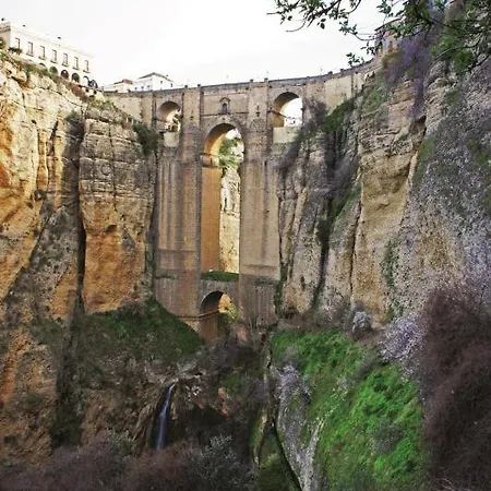 Casa En La Serrania De Ronda En Malaga Estacion De Tatil Evi Benaoján